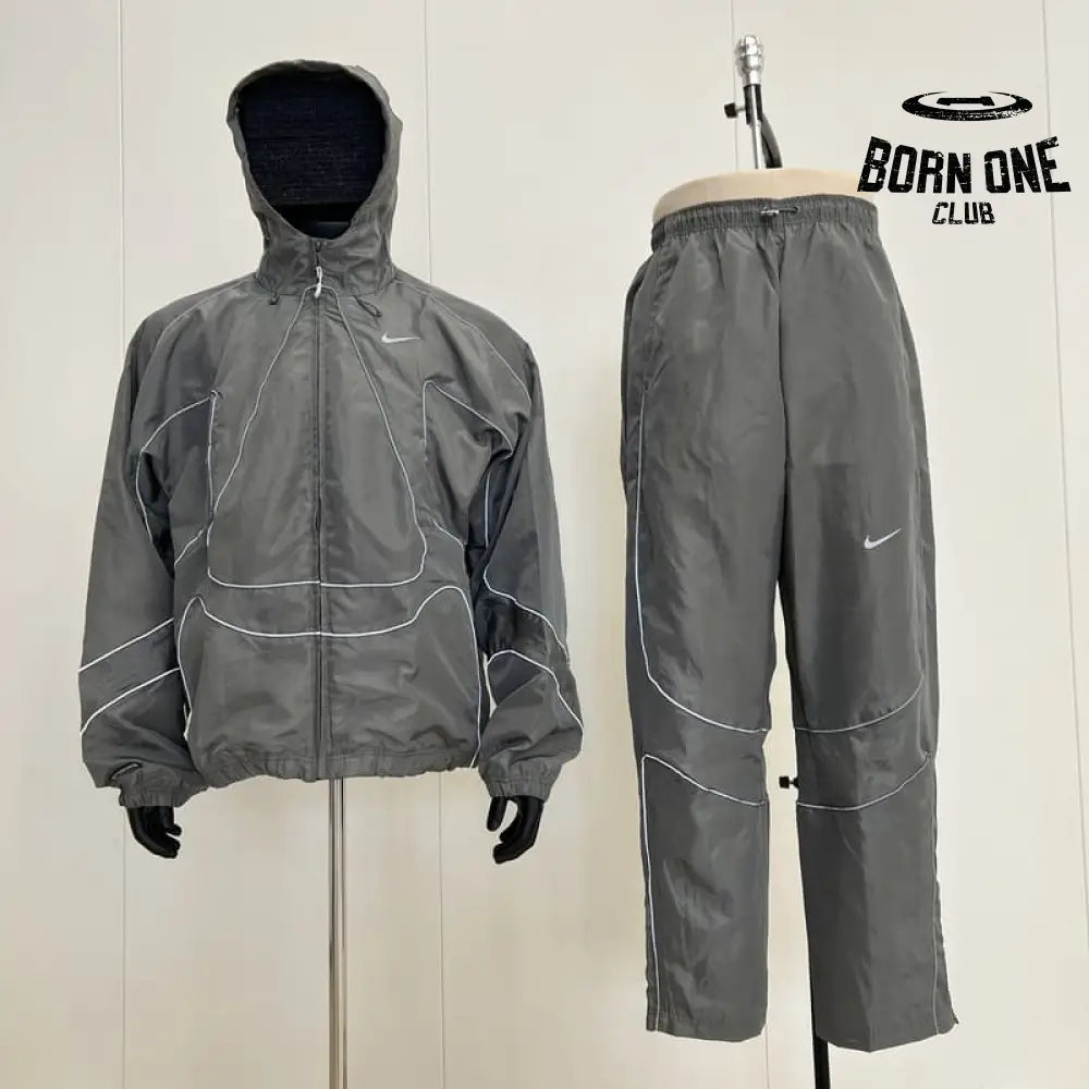 Conjunto Nike x Corteiz Cinza