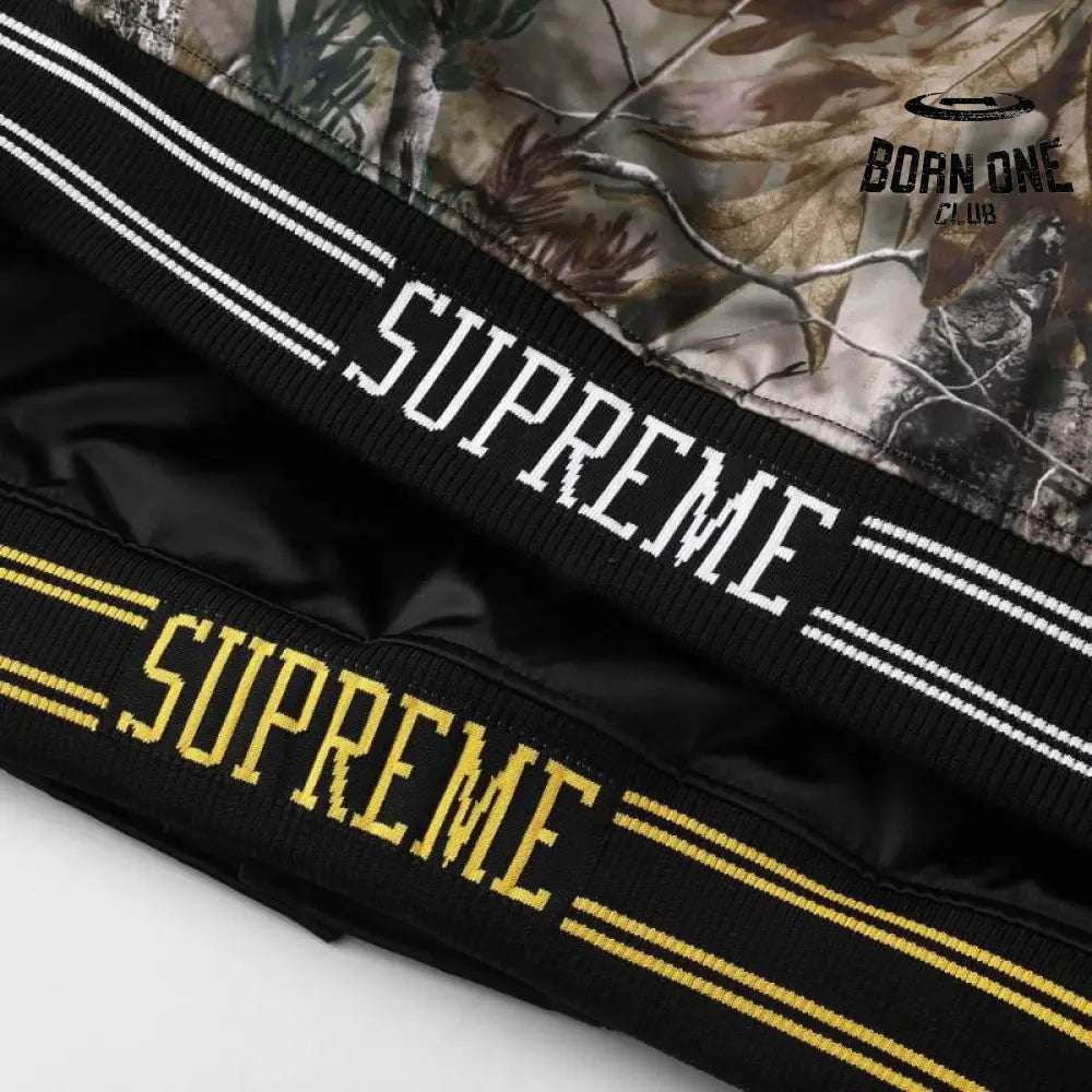 Jaqueta Supreme x Mitchell & Ness Varsity Satin Black