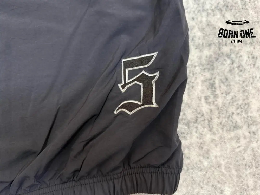 Conjunto Supreme OLD English Track Black