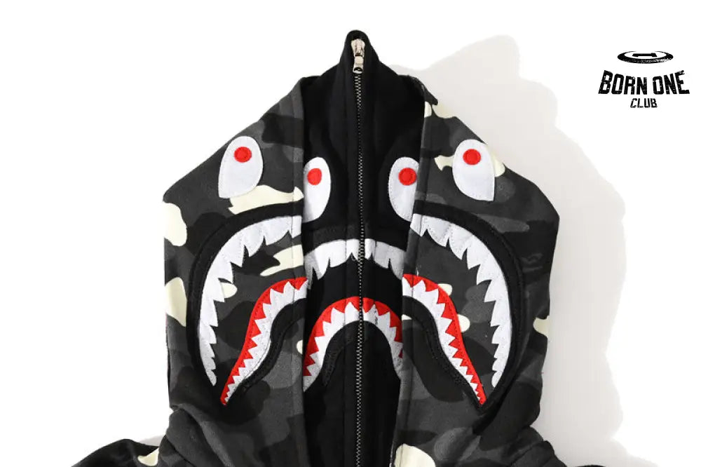 Bape Shark Moletom Zíper (Glow in the dark)