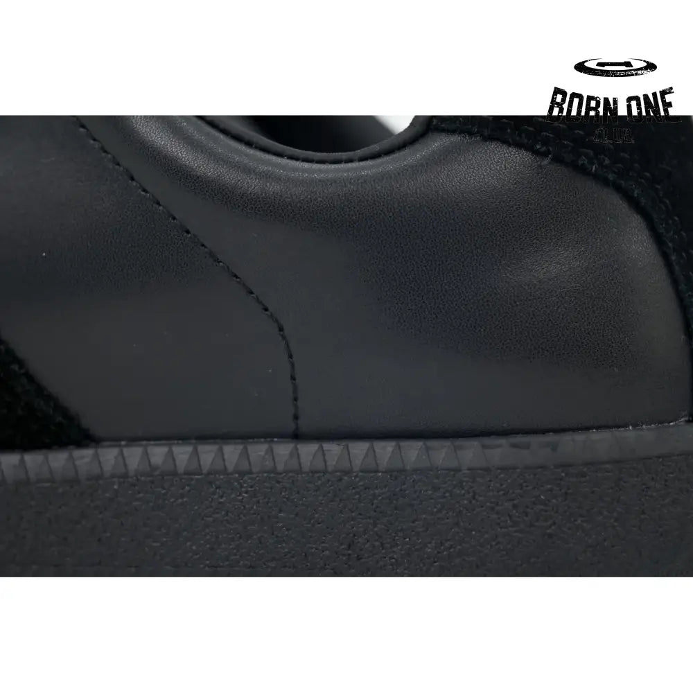 Maison Margiela All Black