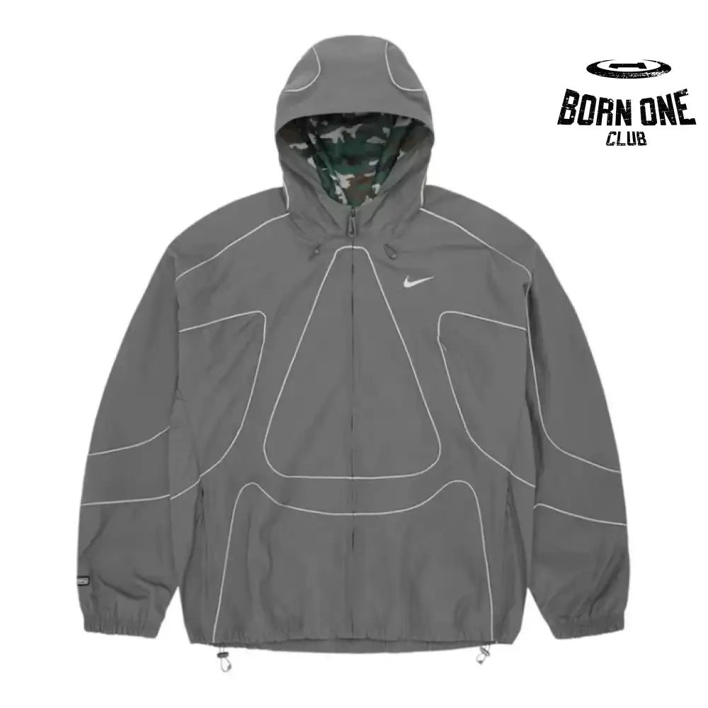 Jaqueta Nike x Corteiz