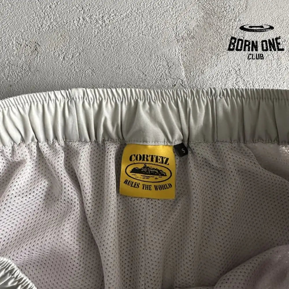 Shorts Corteiz CRTZ Cinza