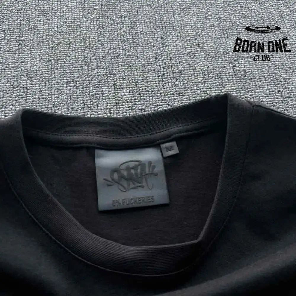 Camiseta Syna World Disclaimer Preta