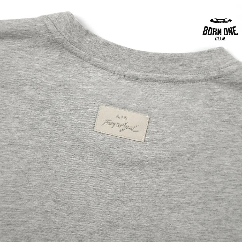 Camiseta Essentials