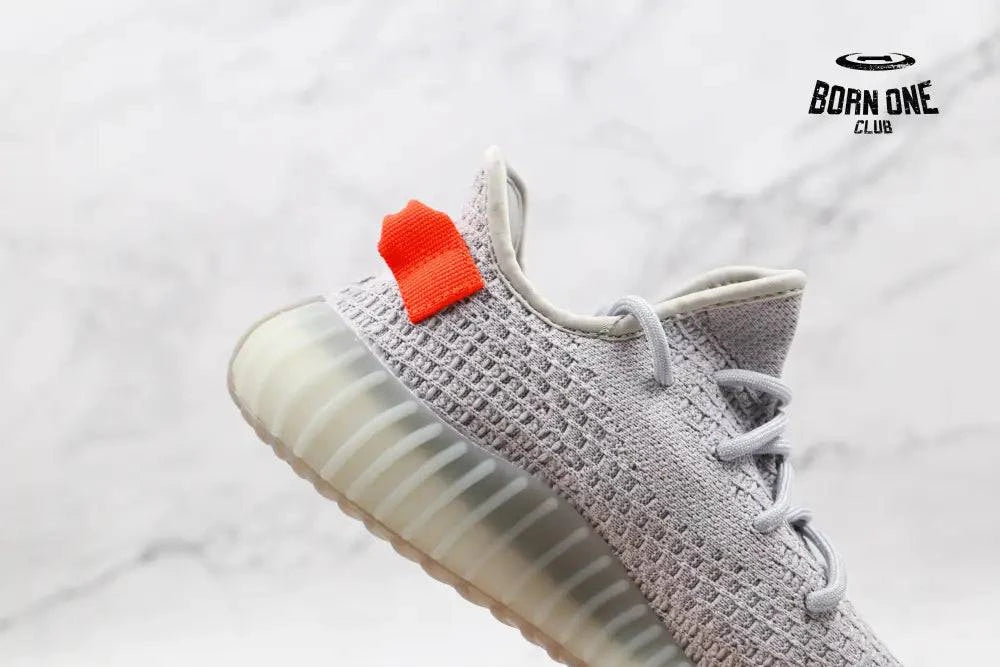Adidas Yeezy Boost 350 V2 Tail Light Adidas Yeezy Boost 350 V2 Tail Light