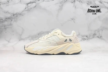 Adidas Yeezy Boost 700 Analog Adidas Yeezy Boost 700 Analog