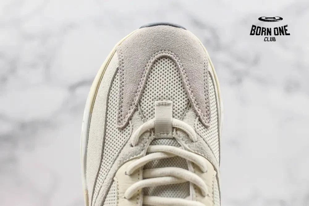 Adidas Yeezy Boost 700 Analog Adidas Yeezy Boost 700 Analog