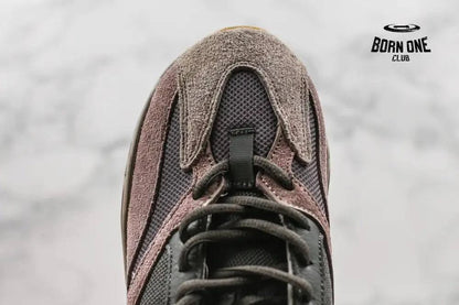Adidas Yeezy Boost 700 Mauve Adidas Yeezy Boost 700 Mauve