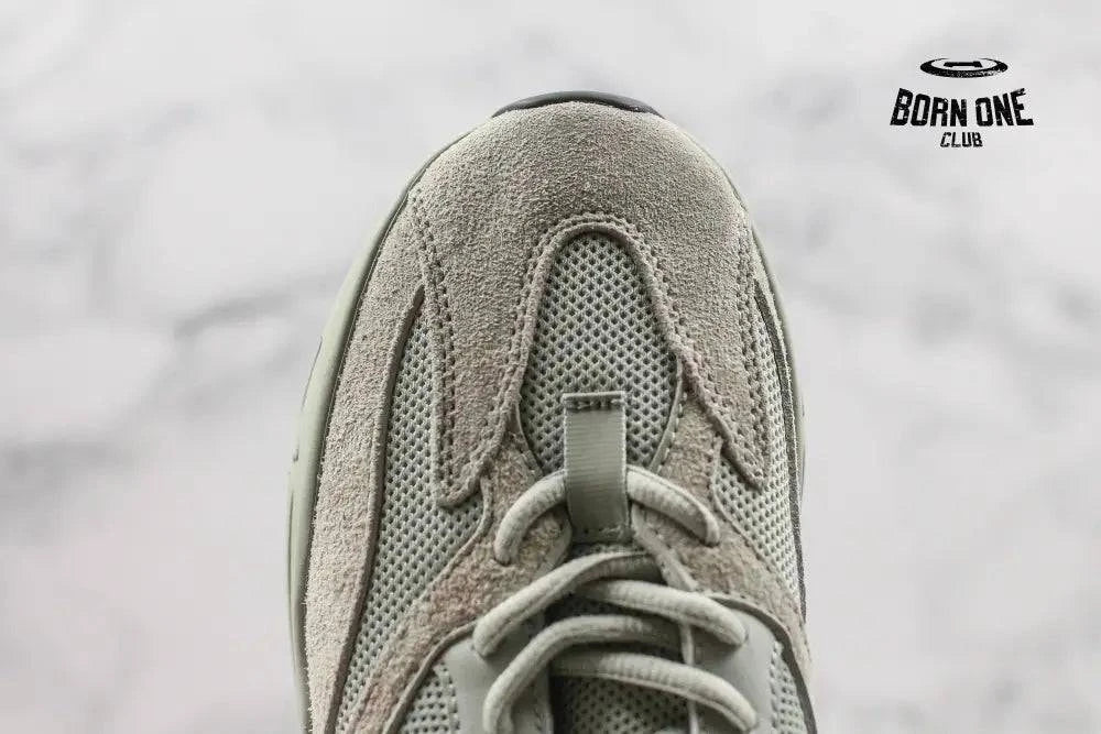 Adidas Yeezy Boost 700 Salt Adidas Yeezy Boost 700 Salt