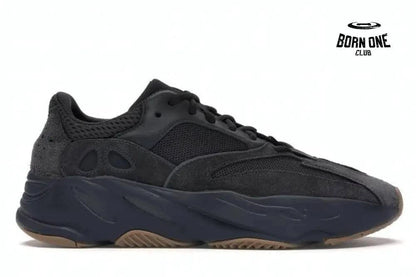 Adidas Yeezy Boost 700 Utility black 34 Adidas Yeezy Boost 700 Utility black