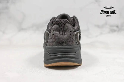 Adidas Yeezy Boost 700 Utility black Adidas Yeezy Boost 700 Utility black