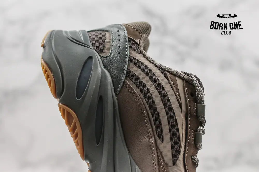 Adidas Yeezy Boost 700 V2 Geode Adidas Yeezy Boost 700 V2 Geode