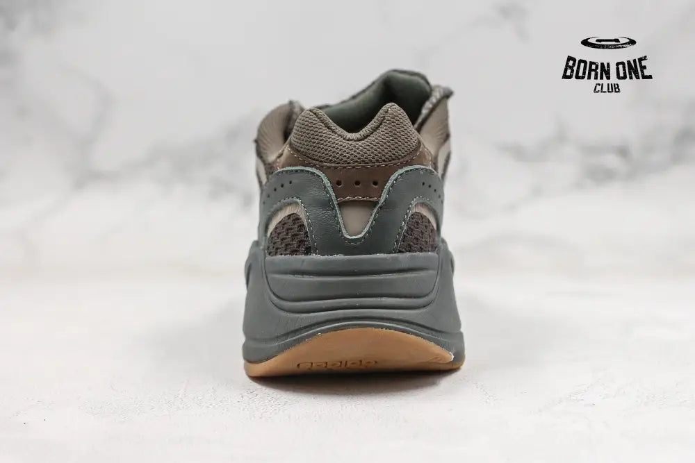 Adidas Yeezy Boost 700 V2 Geode Adidas Yeezy Boost 700 V2 Geode