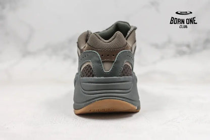 Adidas Yeezy Boost 700 V2 Geode Adidas Yeezy Boost 700 V2 Geode