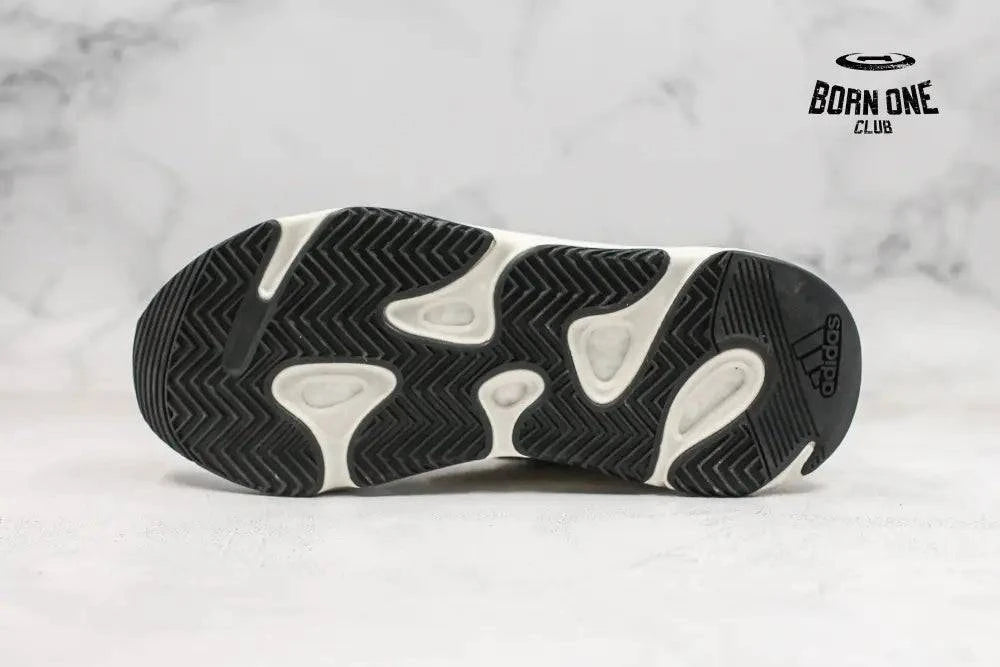 Adidas Yeezy Boost 700 V2 Static Adidas Yeezy Boost 700 V2 Static