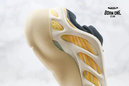 Adidas Yeezy Boost 700 V3 Safflower Adidas Yeezy Boost 700 V3 Safflower