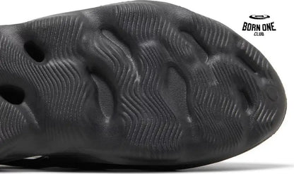 Adidas Yeezy Foam Onyx - GOATSNEAKER.CO