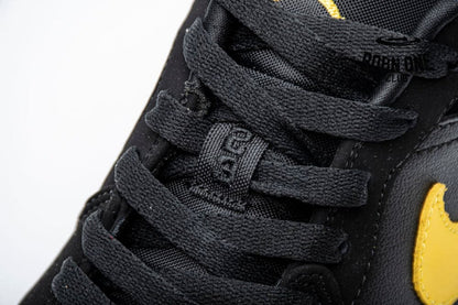 Air Jordan 1 Low Black Gold 553558-071