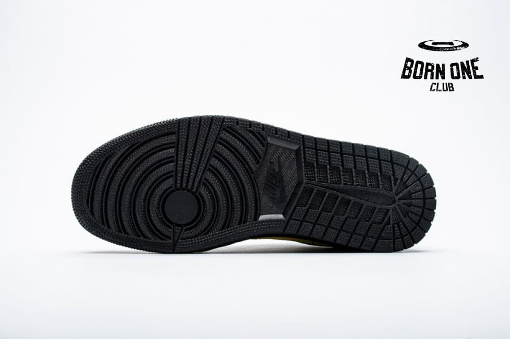Air Jordan 1 Low Black Gold 553558-071