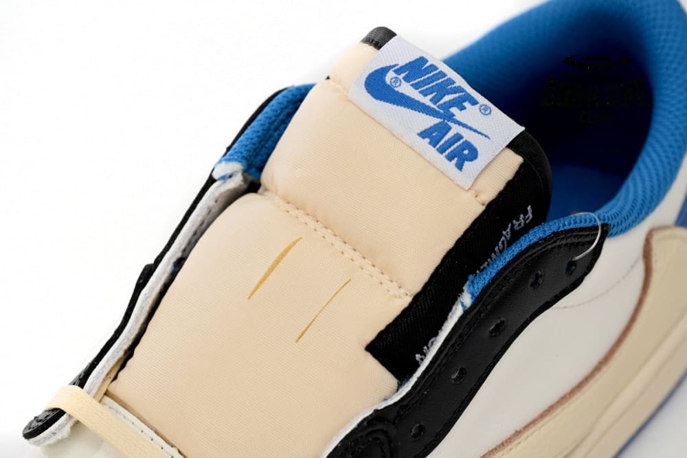Air Jordan 1 Low Fragment x Travis Scott DM7866-140