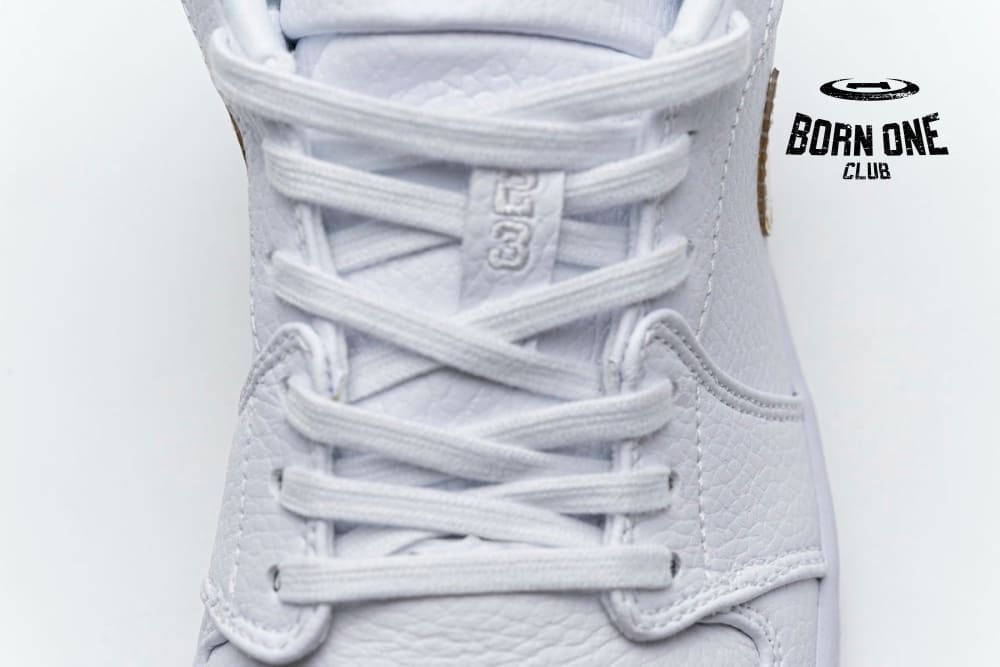Air Jordan 1 Low White Metallic Gold (W) CZ4776-100