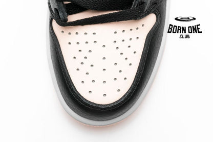 Air Jordan 1 Retro High Black Crimson Tint 555088-081