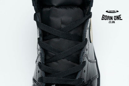 Air Jordan 1 Retro High Black Metallic Gold 555088-032