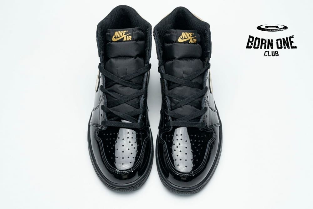 Air Jordan 1 Retro High Black Metallic Gold 555088-032