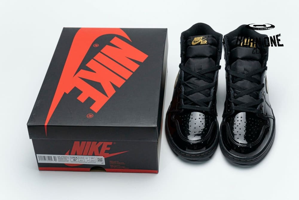 Air Jordan 1 Retro High Black Metallic Gold 555088-032
