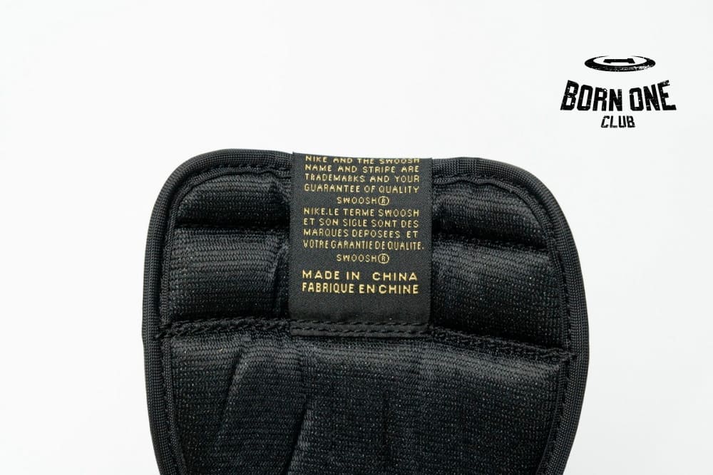 Air Jordan 1 Retro High Black Metallic Gold 555088-032