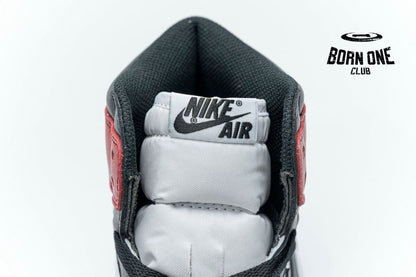 Air Jordan 1 Retro High Black Toe 555088-125