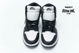 Air Jordan 1 Retro High Black White 555088-010