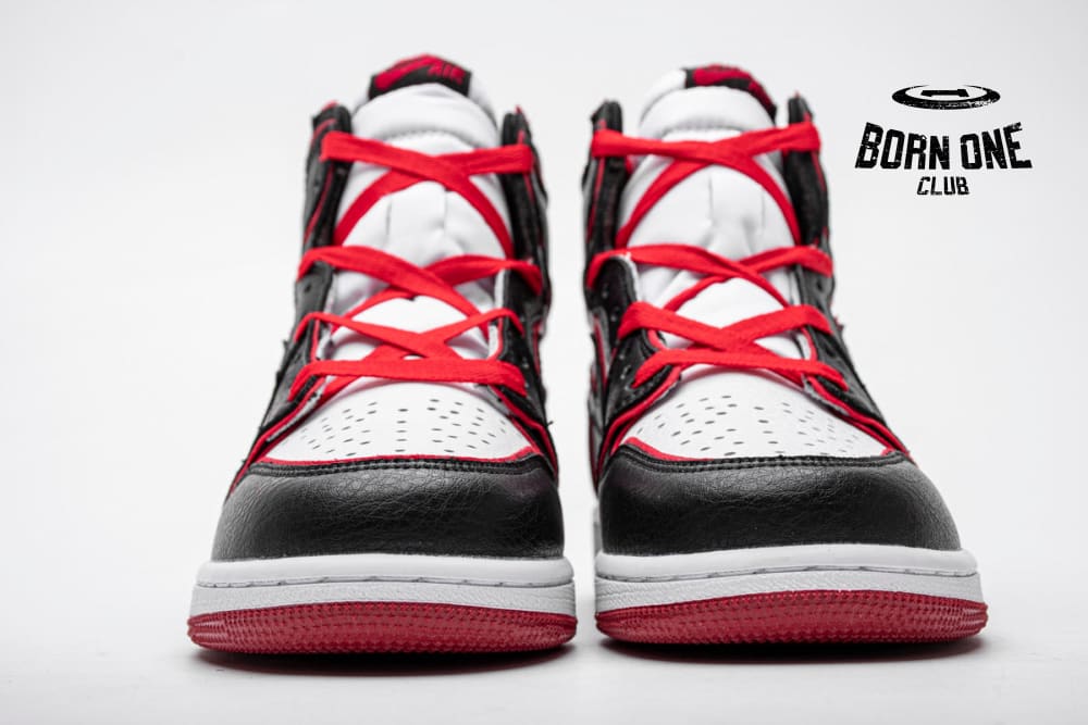Air Jordan 1 Retro High Bloodline 555088-062