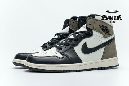 Air Jordan 1 Retro High Dark Mocha 555088-105