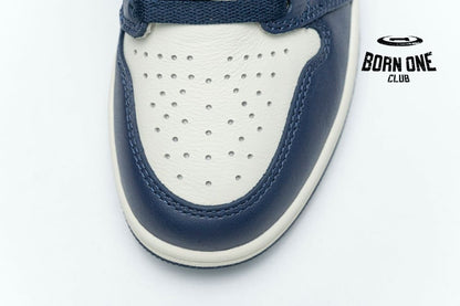 Air Jordan 1 Retro High Obsidian UNC 555088-140
