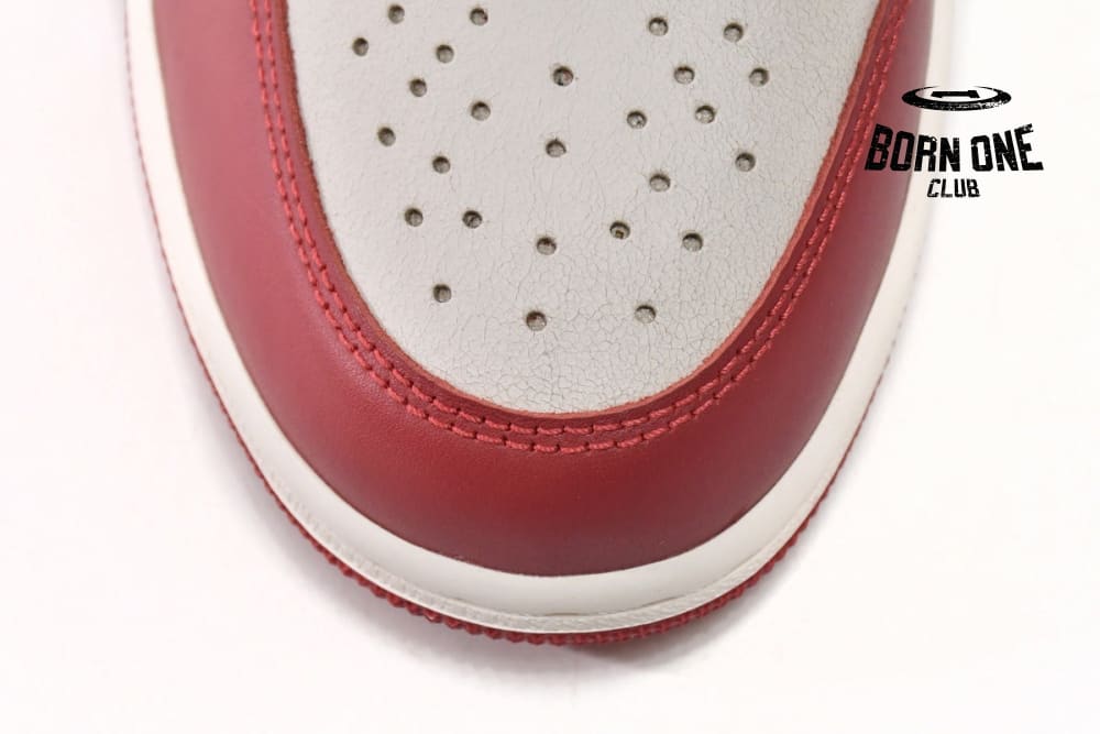 Air Jordan 1 Retro High OG Chicago Lost and Found DZ5485-612