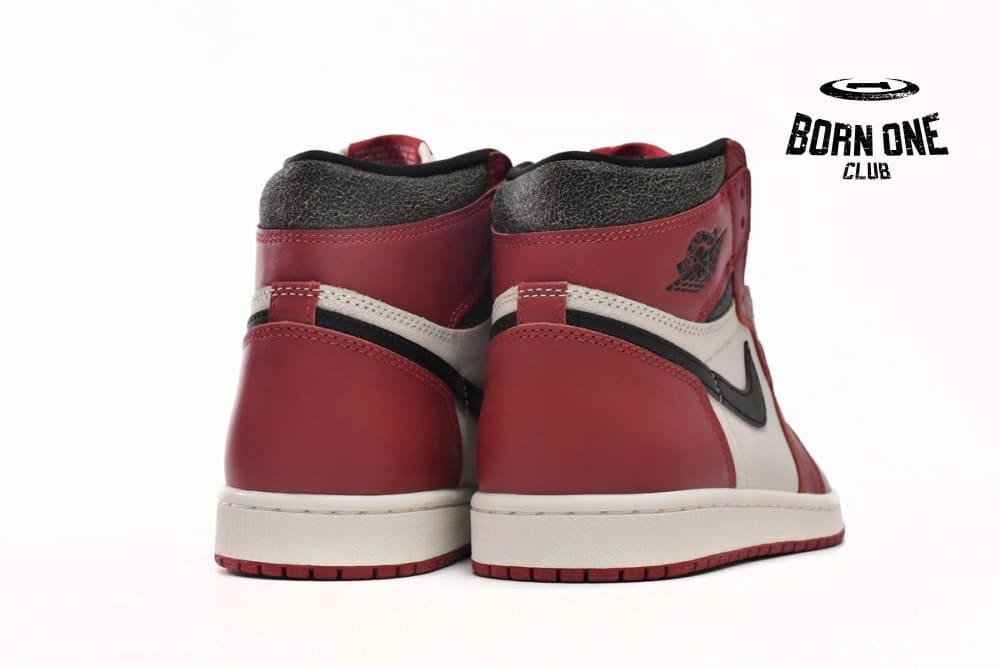 Air Jordan 1 Retro High OG Chicago Lost and Found DZ5485-612