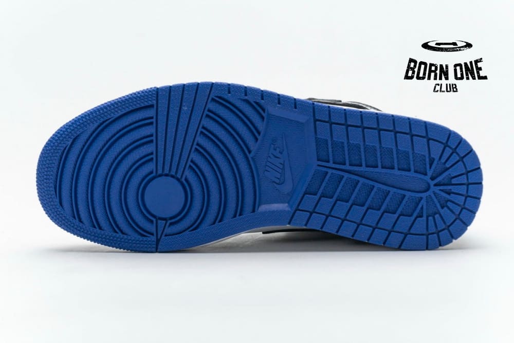 Air Jordan 1 Retro High Royal Toe 555088-041