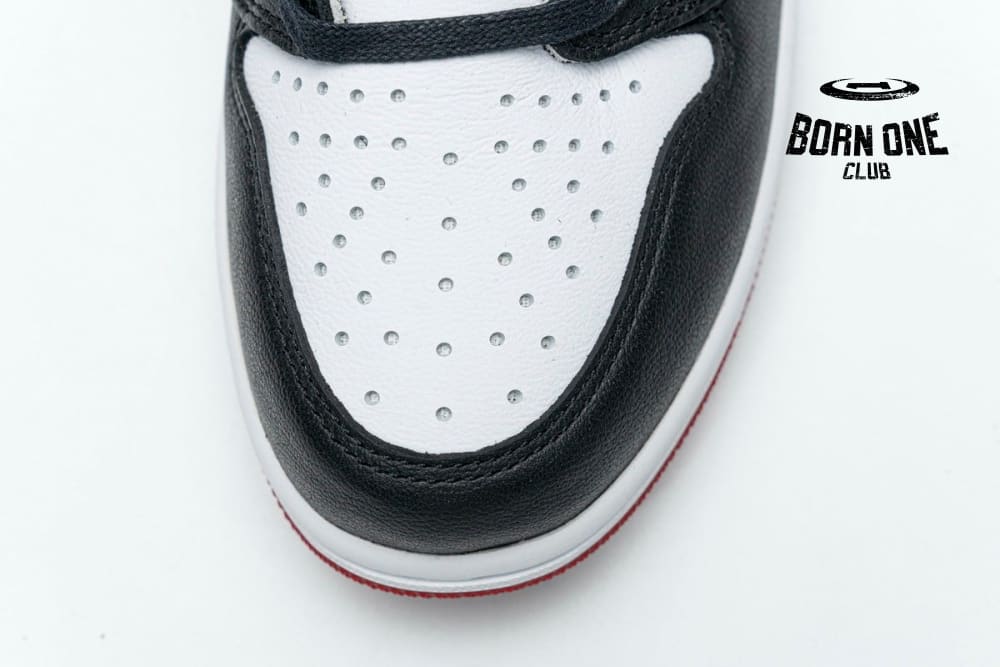 Air Jordan 1 Retro High Satin Black Toe CD0461-016