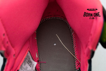 Air Jordan 1 Retro High Tokyo Bio Hack 555088-201
