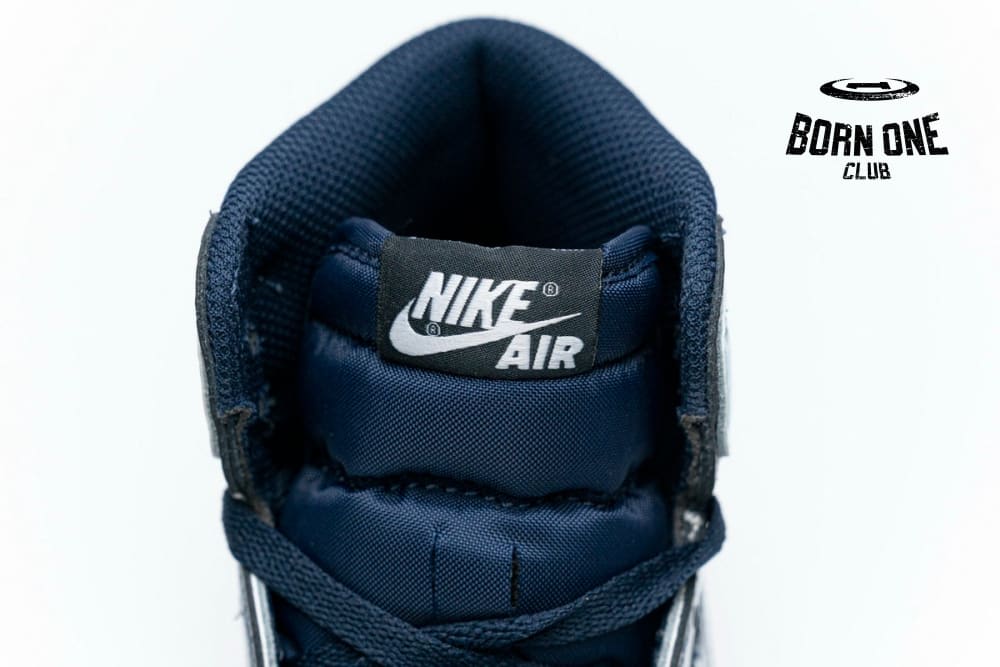 Air Jordan 1 Retro High UNC Patent CD0461-401