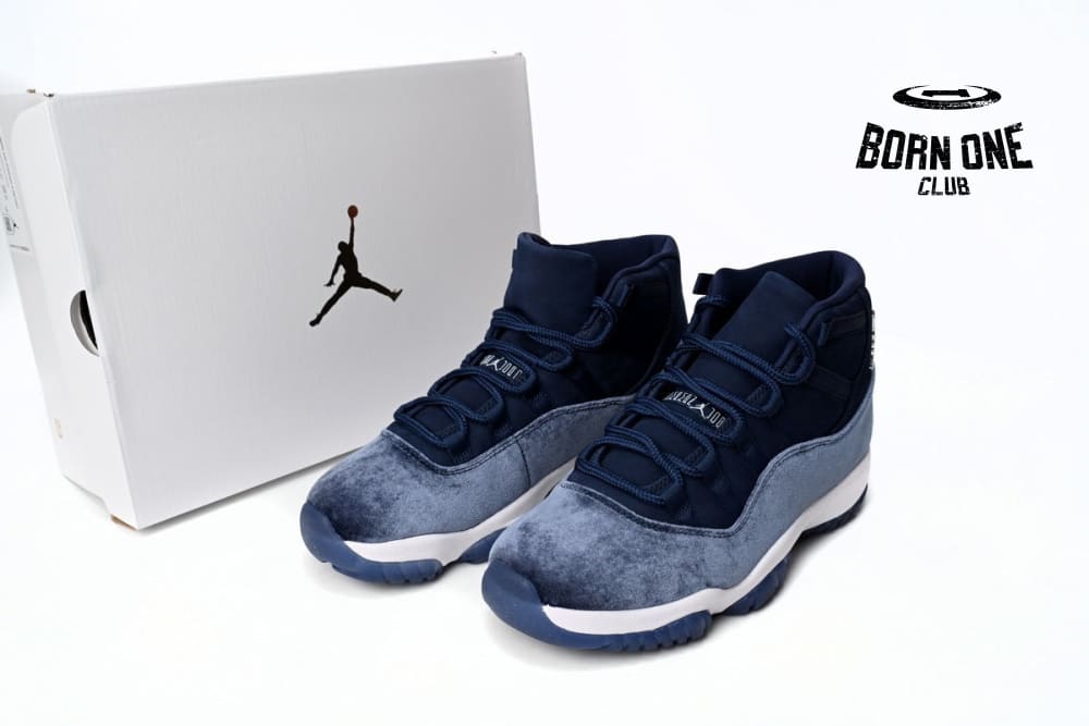 Air Jordan 11 Retro Midnight Navy AR0715-441
