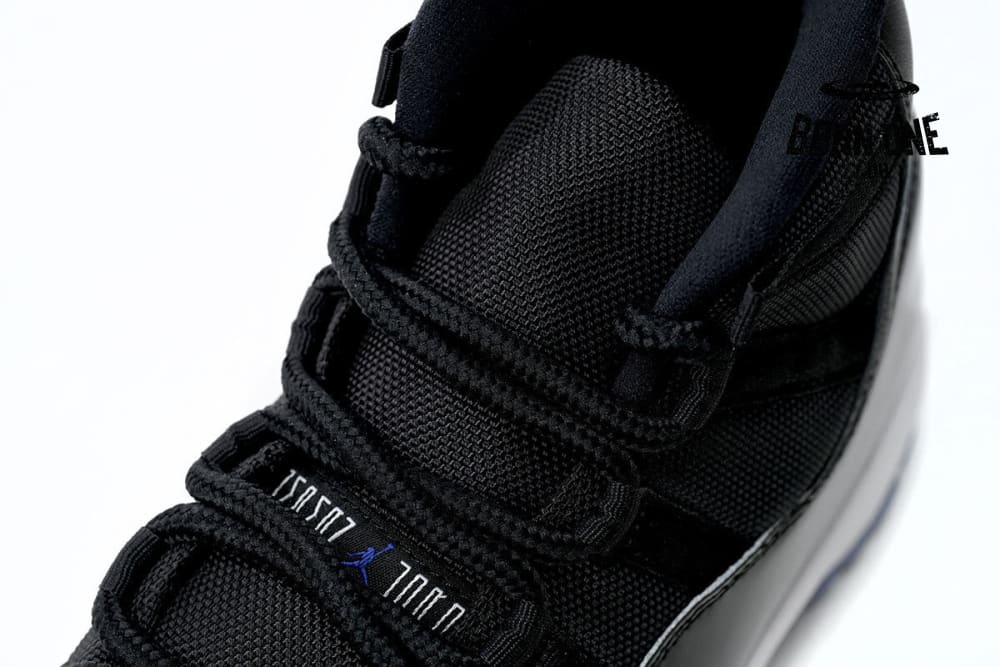 Air Jordan 11 Retro Space Jam 378037-003