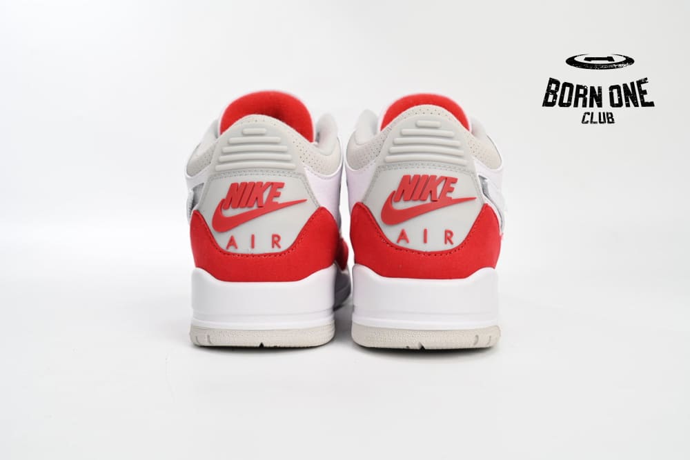 Air Jordan 3 Retro Tinker White University Red