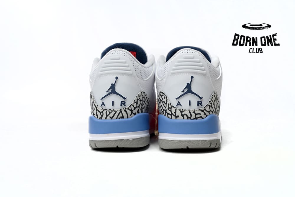 Air Jordan 3 Retro UNC CT8532-104