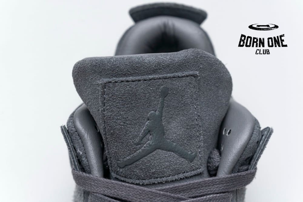 Air Jordan 4 Retro Kaws 930155-003