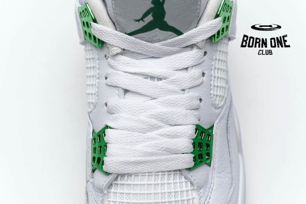 Air Jordan 4 Retro Metallic Green CT8527-113