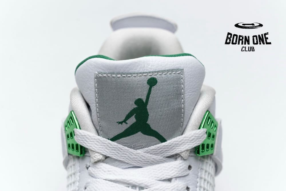 Air Jordan 4 Retro Metallic Green CT8527-113