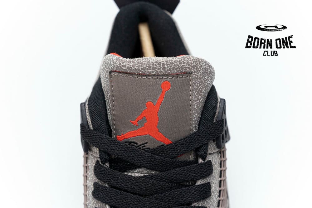 Air Jordan 4 Retro Taupe Haze DB0732-200